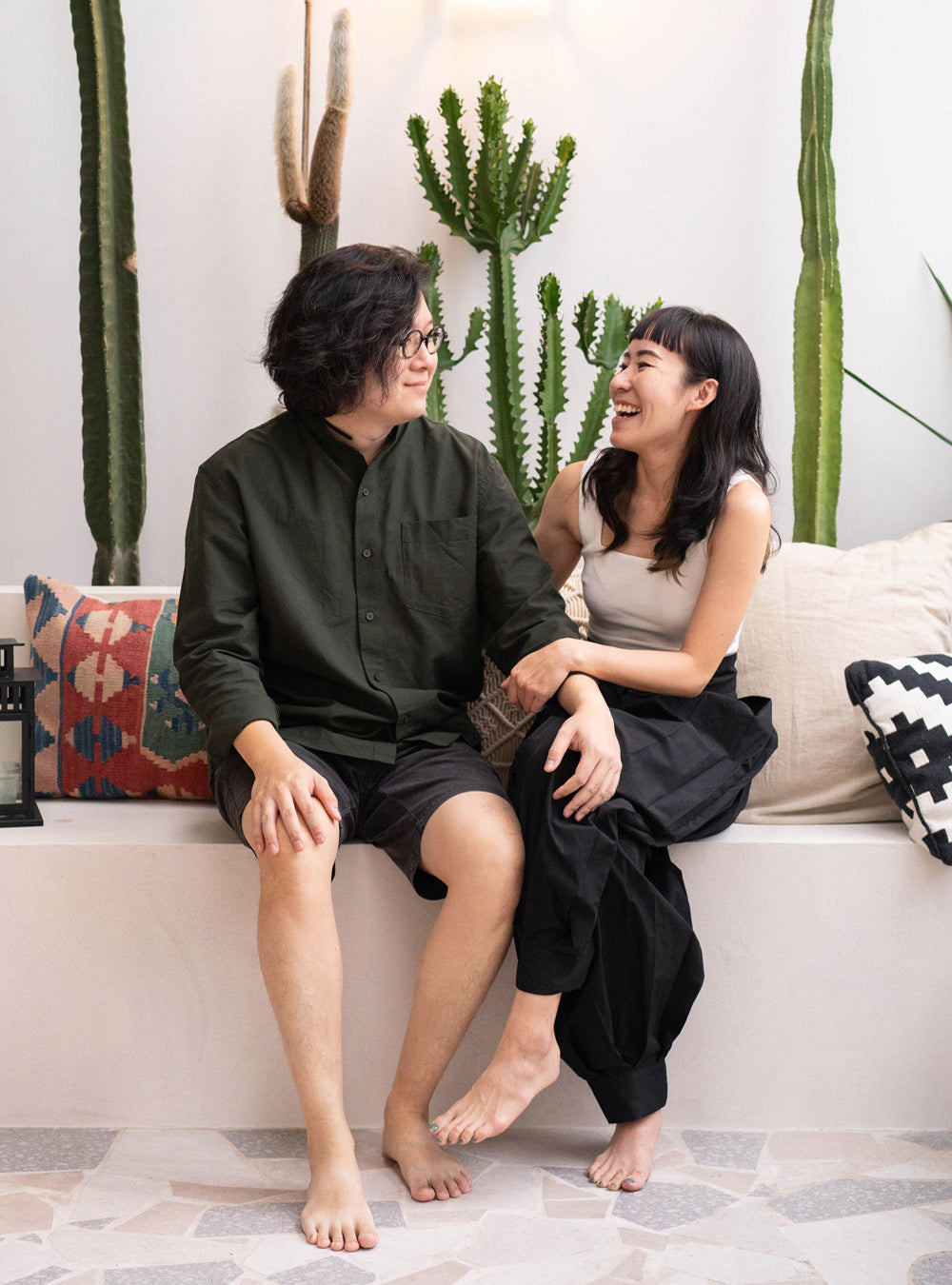 Introverted Extroverts