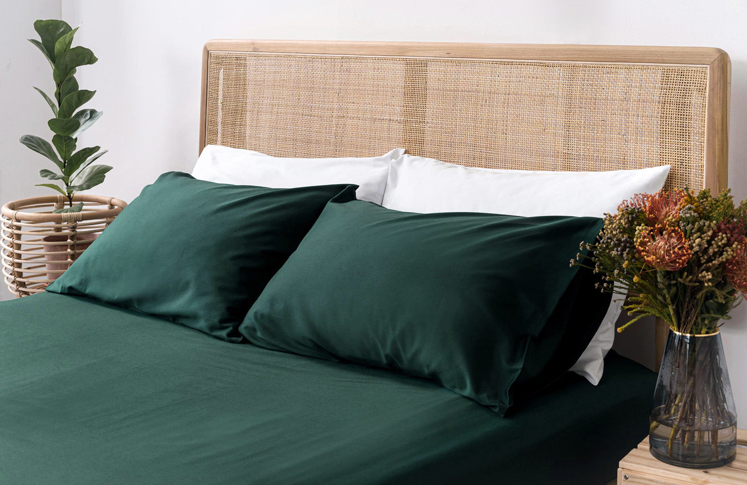 classic-sateen-forest-green-fitted-sheet-and-pillow-case-pair-by-sojao