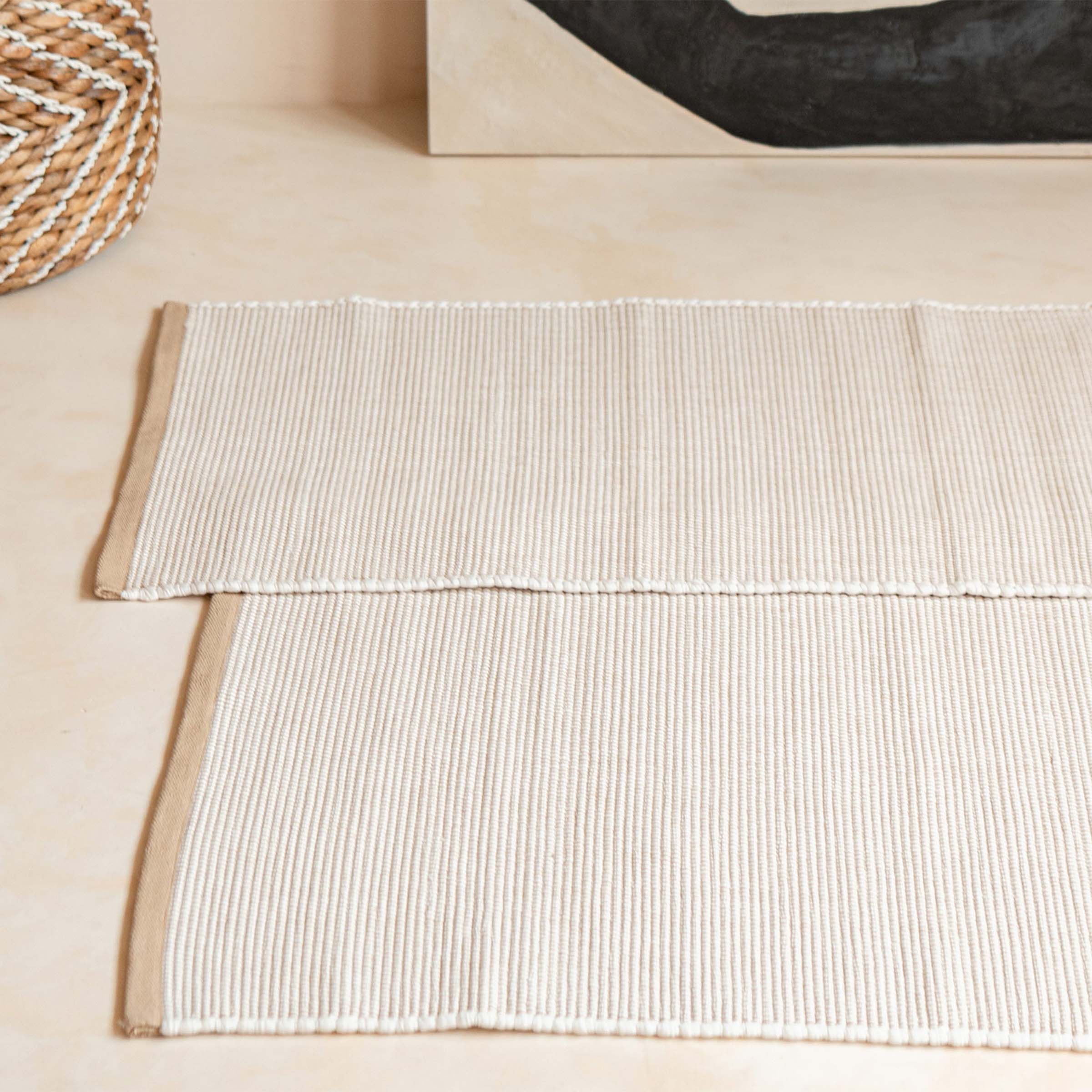 organic-cotton-floor-mats-large-regular-in-white-colour-by-sojao