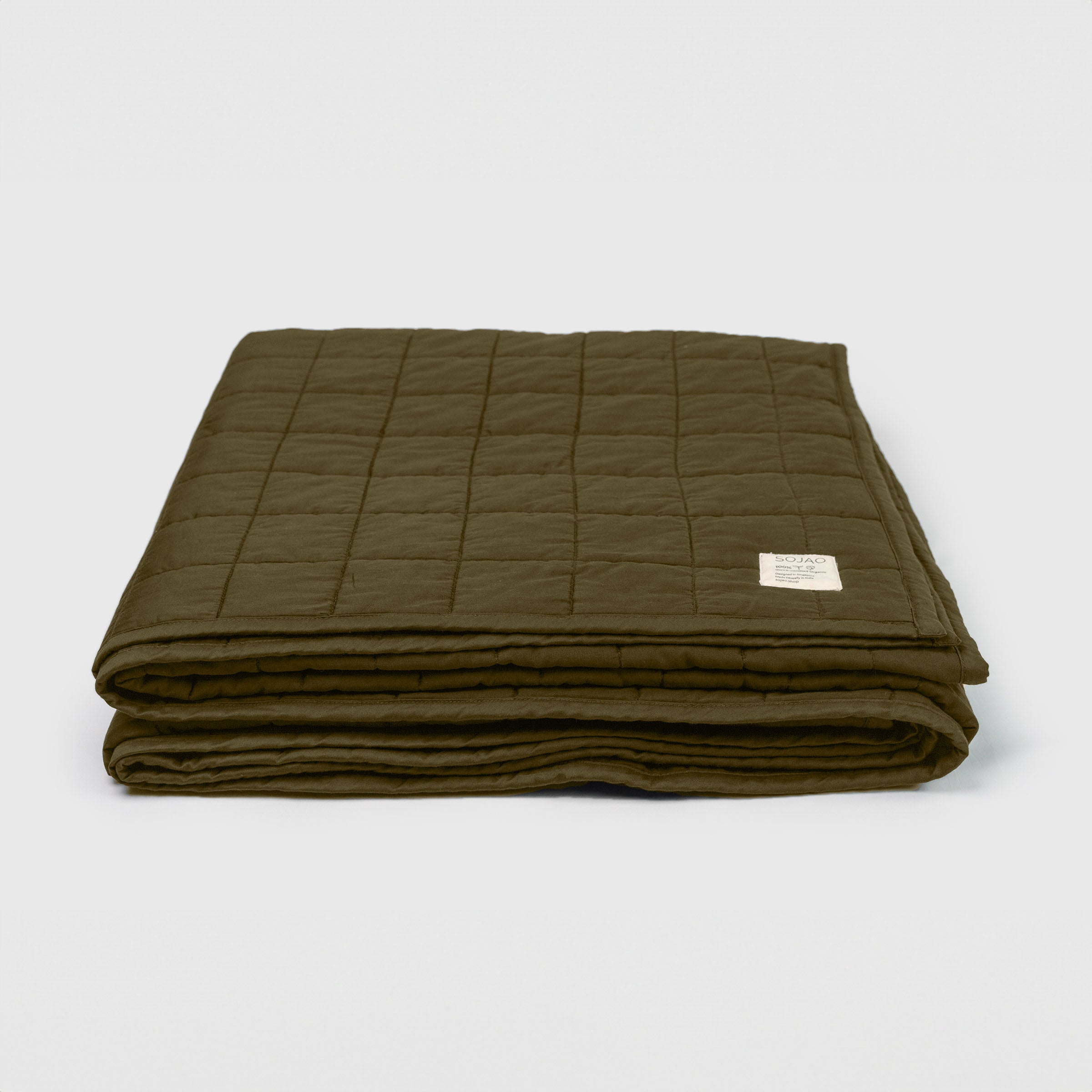 organic-cotton-summer-quilt-in-moss-colour-by-sojao