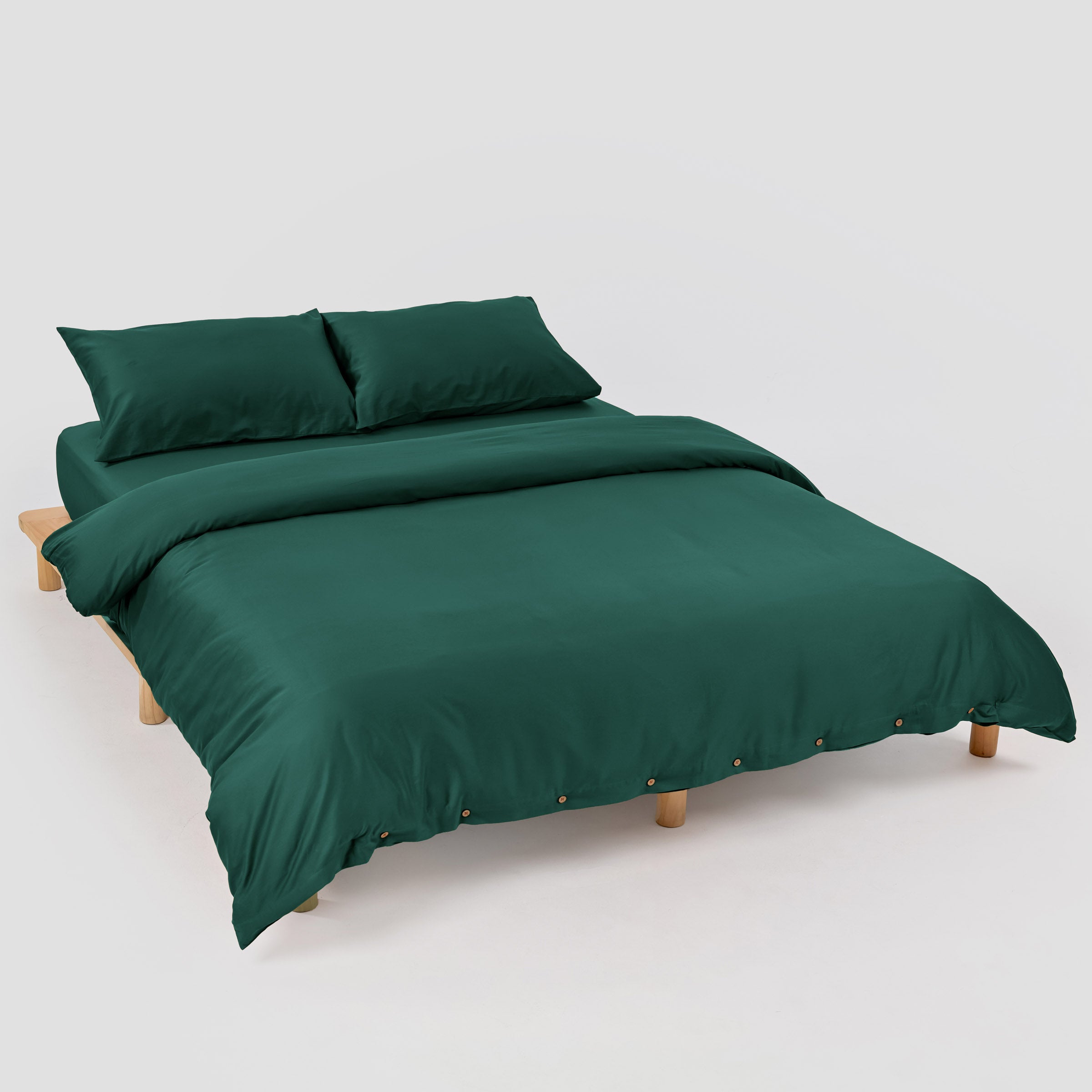 classic-forest-green-duvet-cover-fitted-sheet-pillowcase-pair-by-sojao