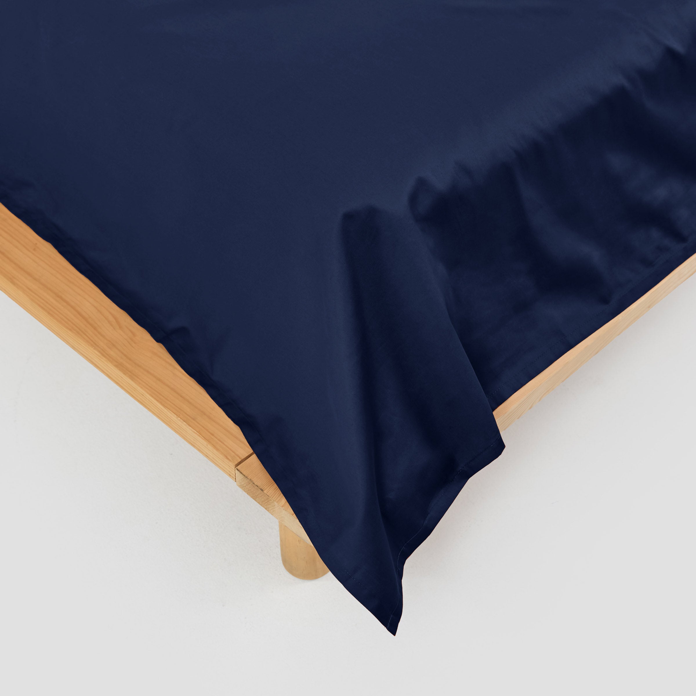 classic-navy-flat-sheet-by-sojao