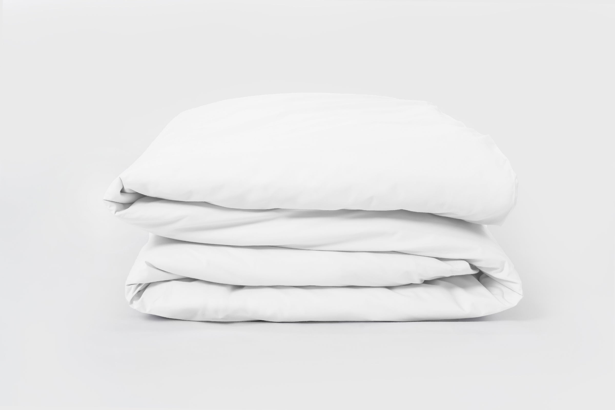 classic-white-duvet-cover-product-shot-by-sojao.jpg