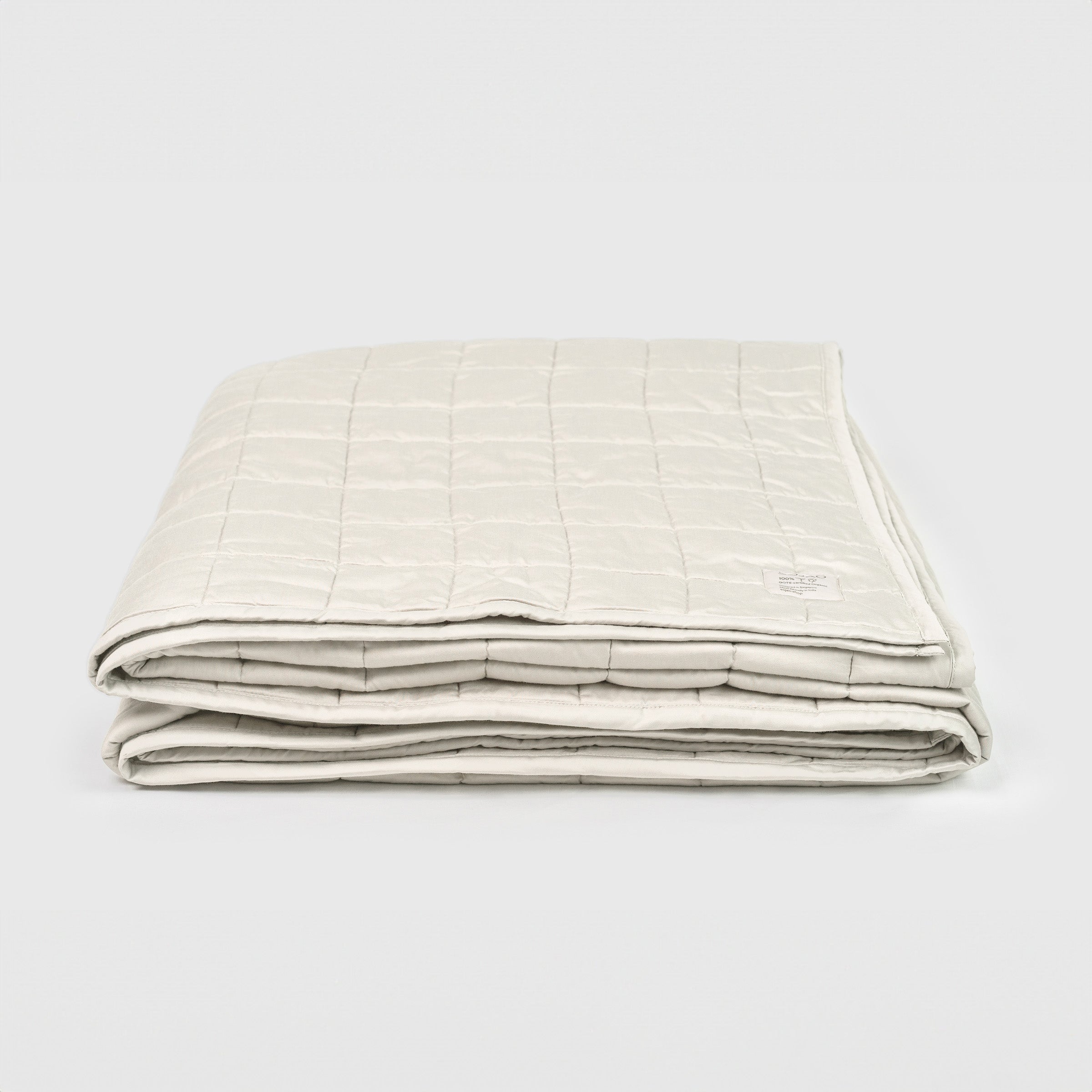 organic-cotton-summer-quilt-in-natural-colour-by-sojao