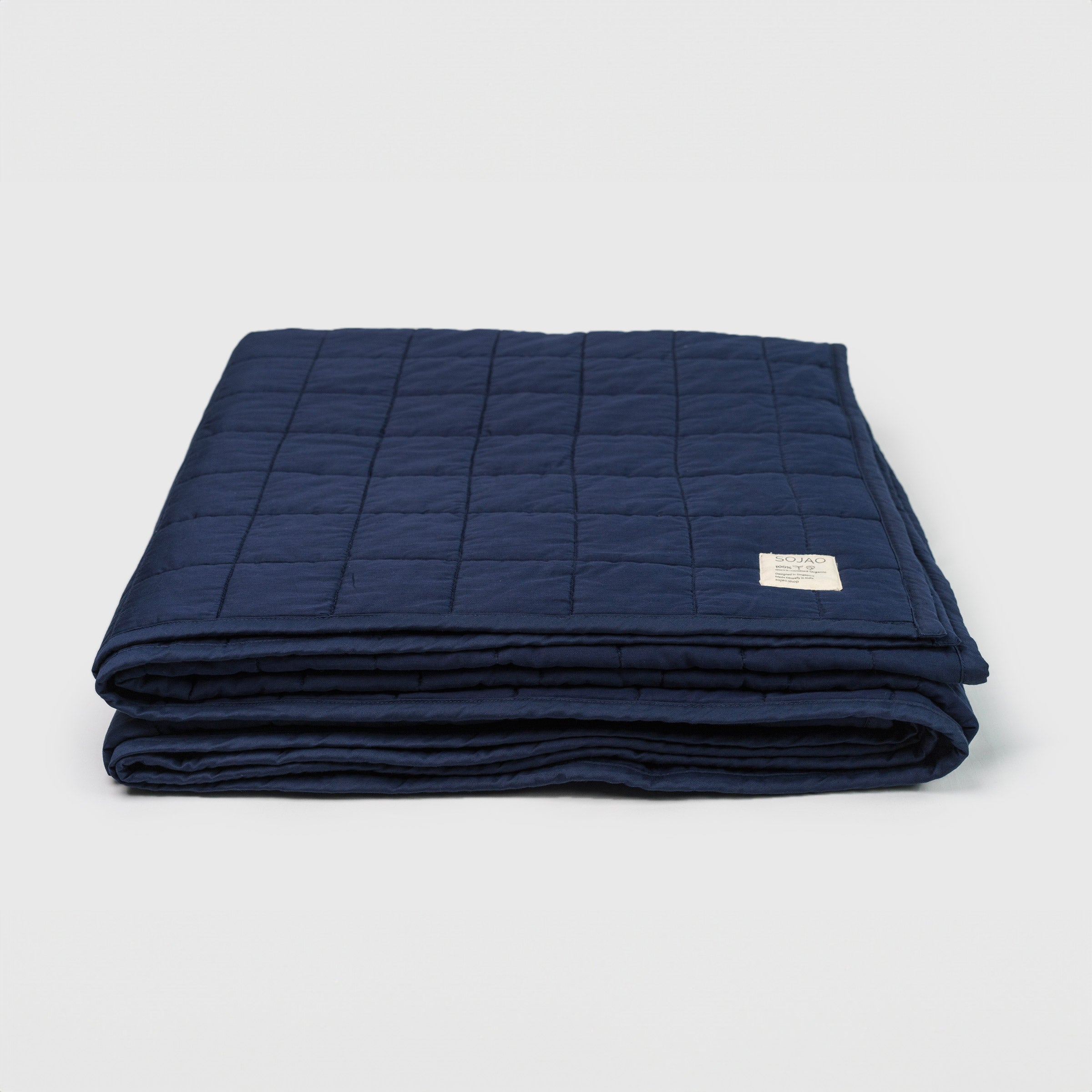 organic-cotton-summer-quilt-in-navy-colour-by-sojao