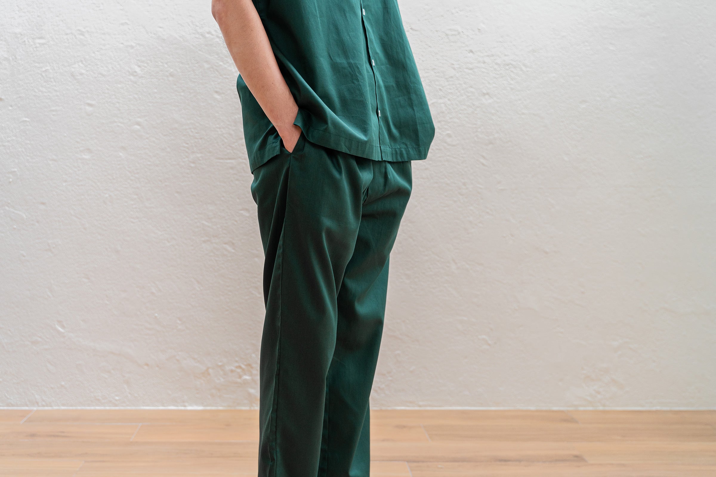 organic-cotton-mens-lounge-pants-details-in-forest-colour-by-sojao