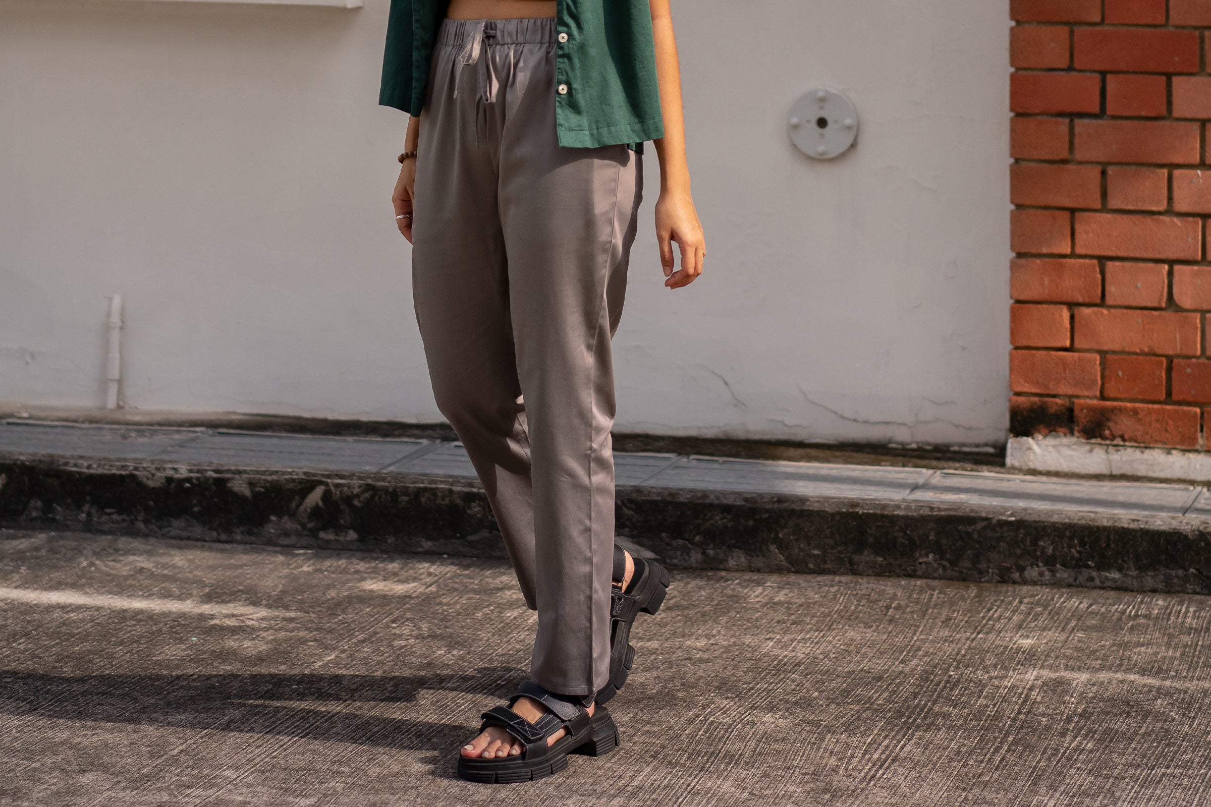 organic-cotton-womens-lounge-pants-in-stone-colour-by-sojao