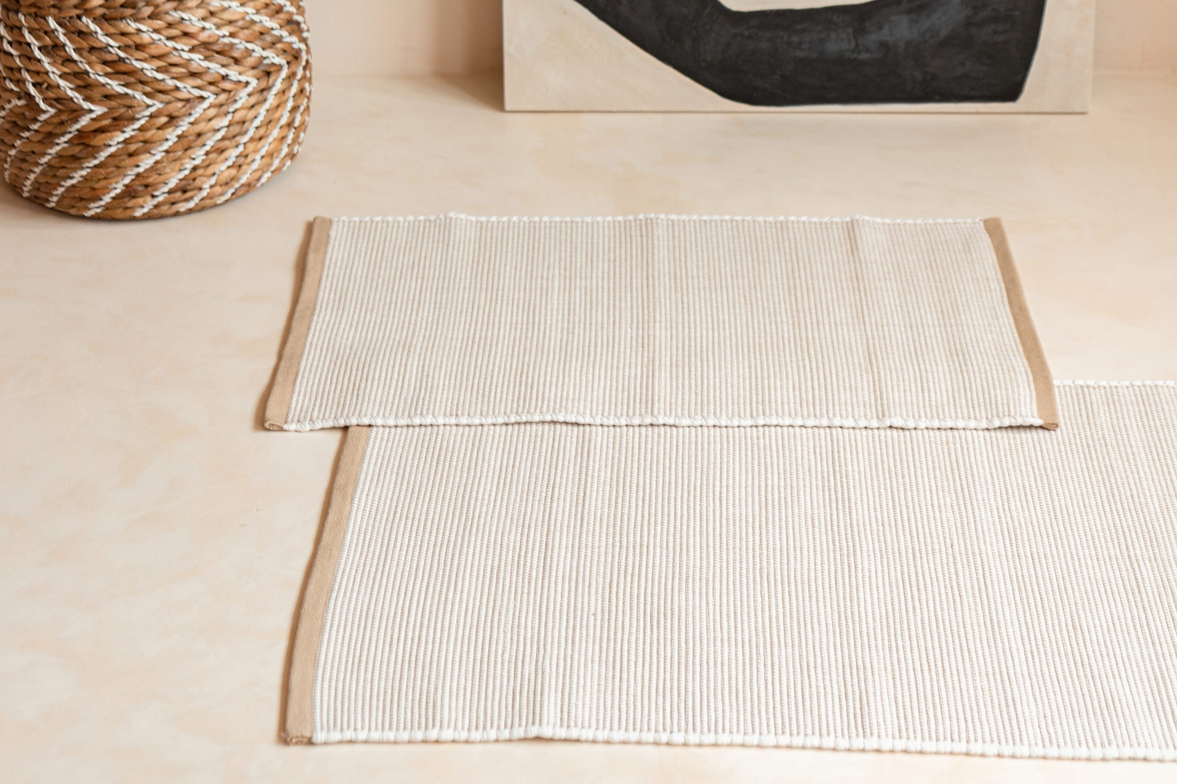 organic-cotton-floor-mats-large-regular-in-white-colour-by-sojao